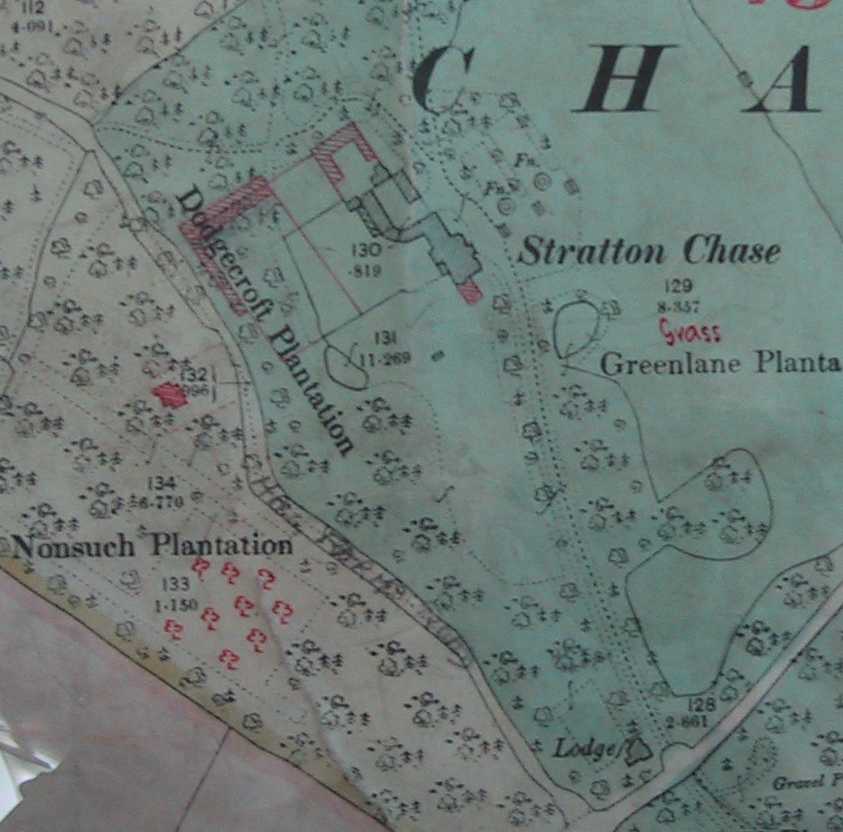 Map of Stratton Chase and immediate vicinity